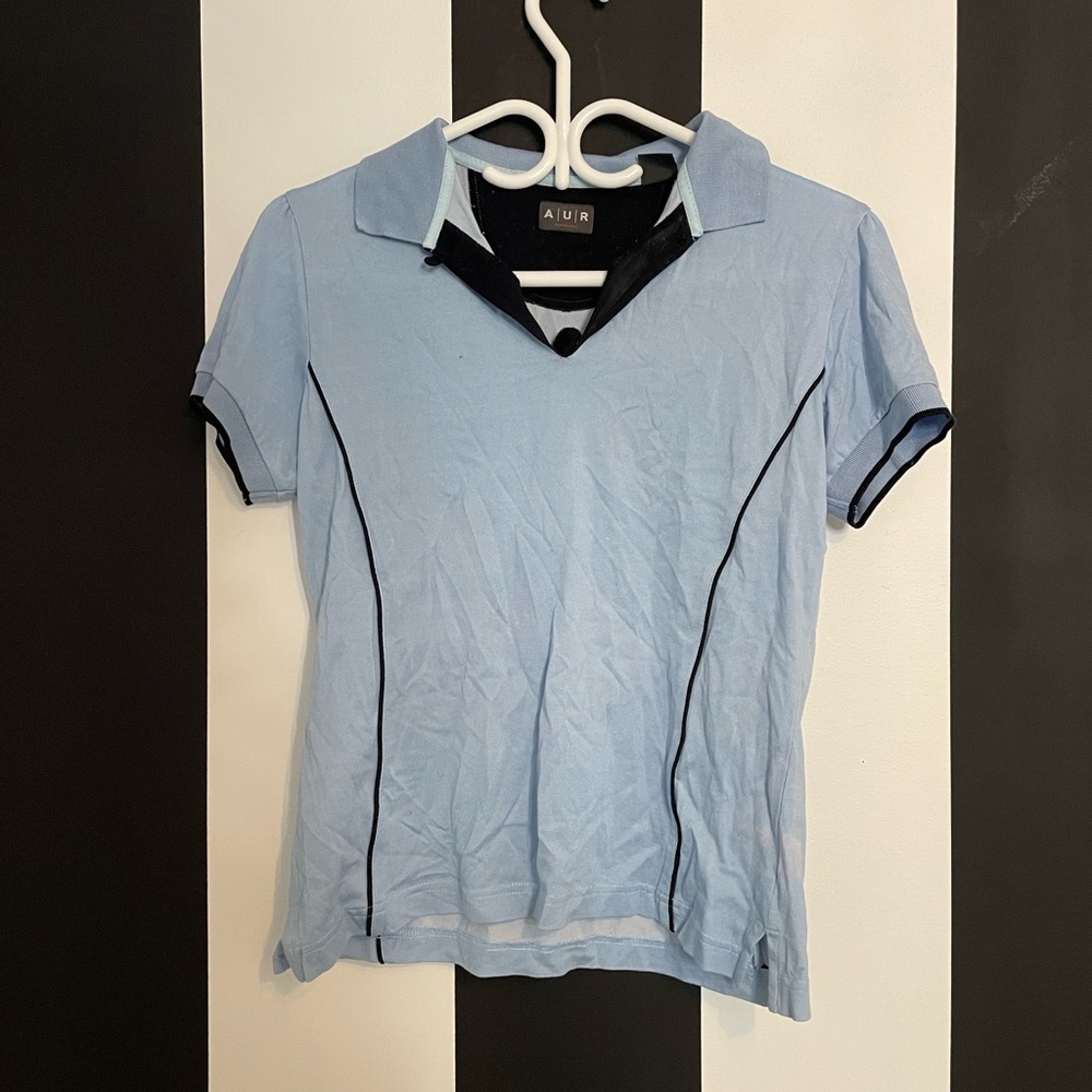 Blue collar shirt with black trims